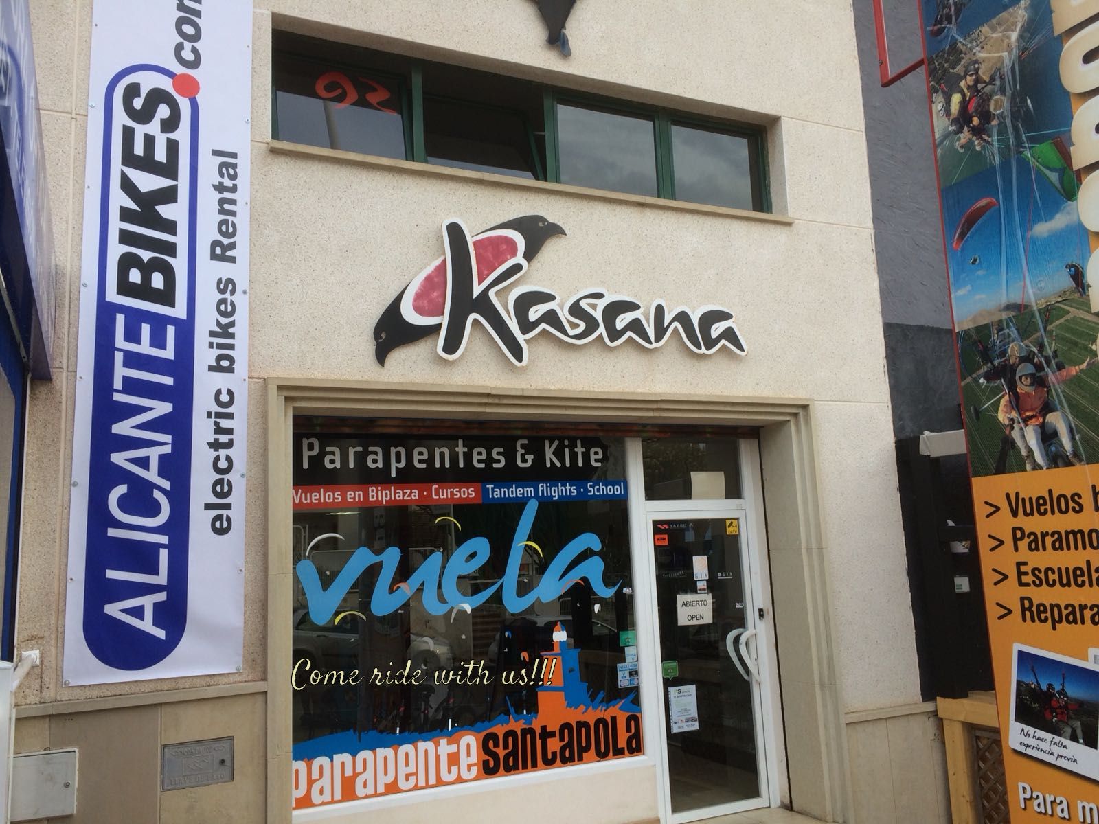 Kasana tienda de parapentes _ Alicantebikes