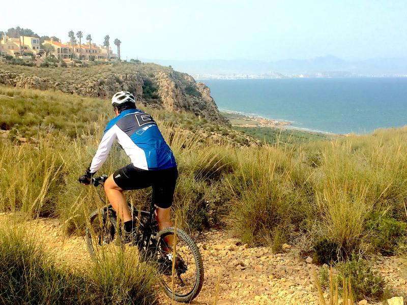 Paseos en la Sierra de Santa Pola